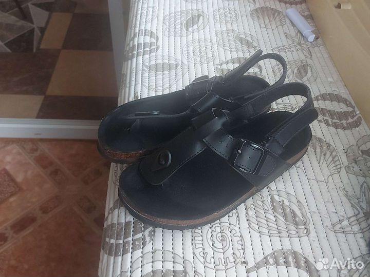 Сандали детские