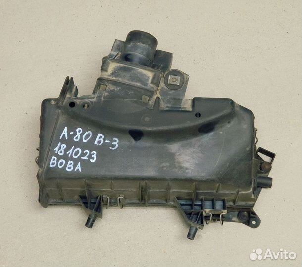 Корпус воздушного фильтра Audi 80 B3