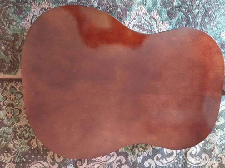 Aкустическая гитара