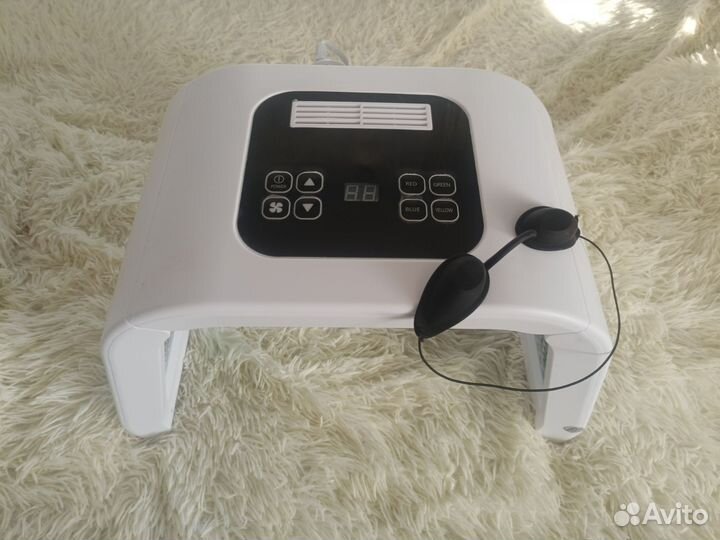 LED маска очиститель для лица и тела