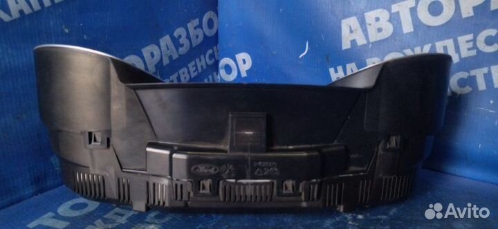 Панель приборов Ford Focus 3 седан iqdb 2013