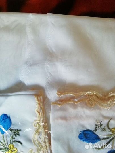 Салфетки и скатерть комплект