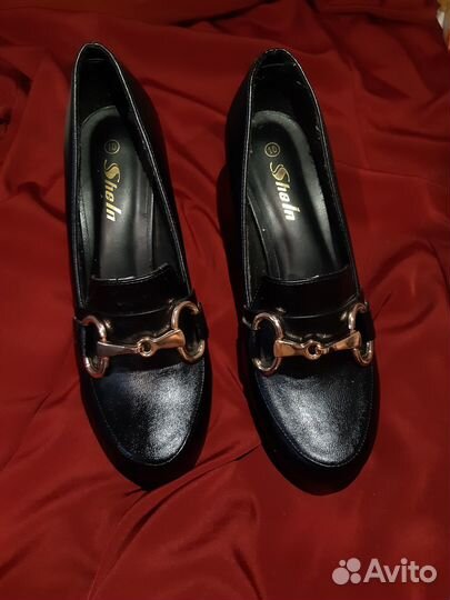 Лоферы женские 40-41 размер новые