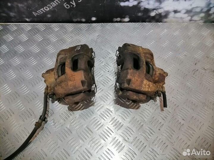 Суппорт передний Opel Vectra C GTS 3 2.2