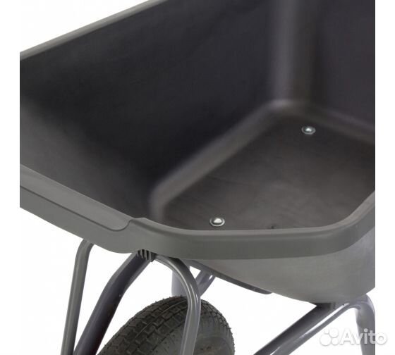 Садово-строительная тачка с пластиковым корытом