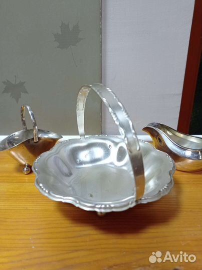 Старинные предметы для сервировки