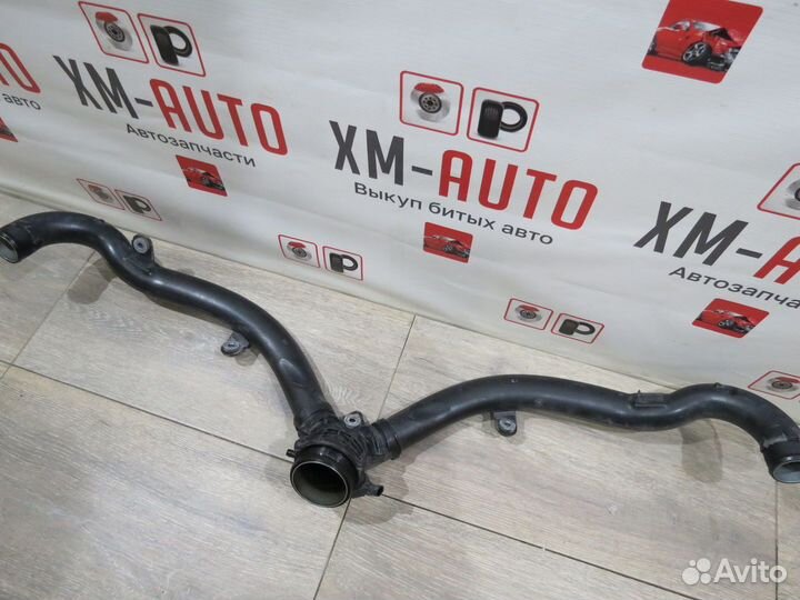 Патрубок интеркулера Porsche Macan