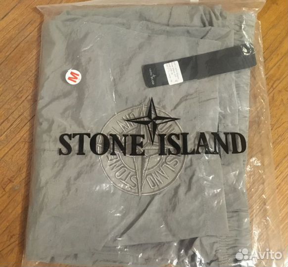 Шорты stone island