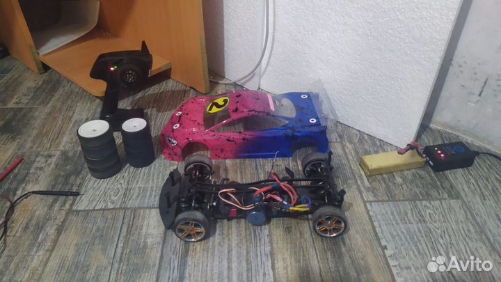 Модель 1/10 радиоуправляемая шасси