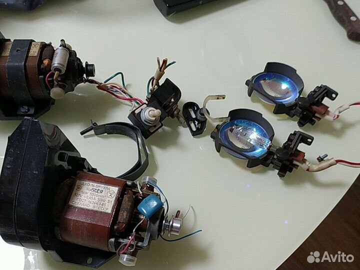 Трансформаторы, Электродвигатели, отражатели