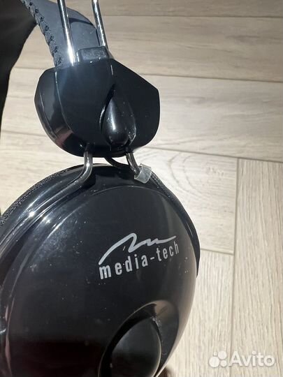 Игровые наушники