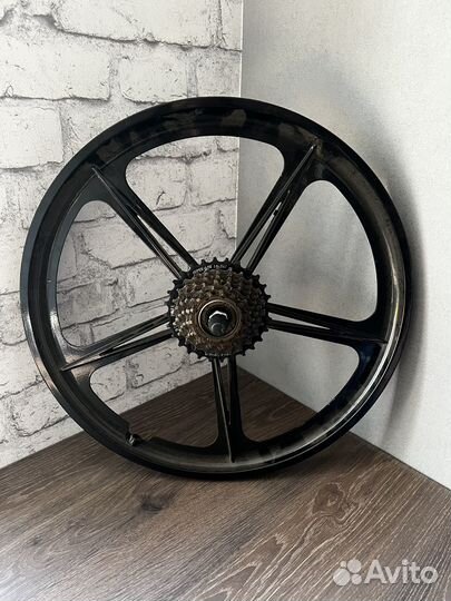 Колесо 20 дюймов