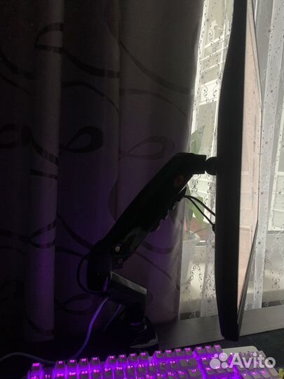 Монитор AOC q27g2u (2k, 144 hz, 27