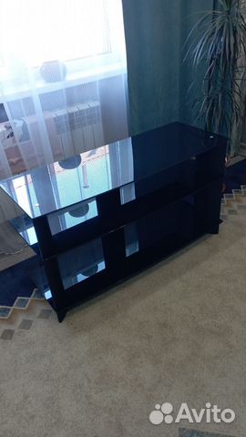 Стол стеклянный