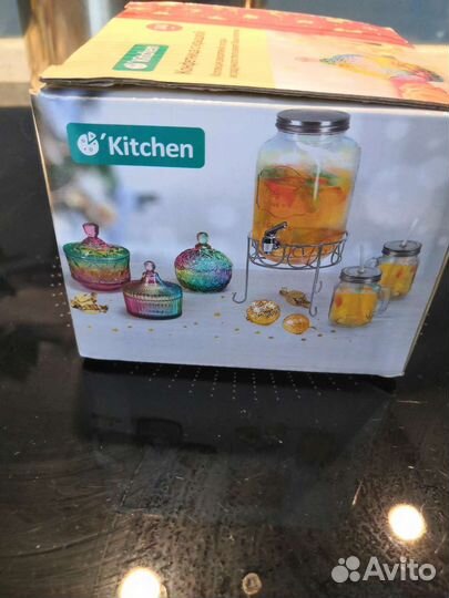 Конфетница с крышкой