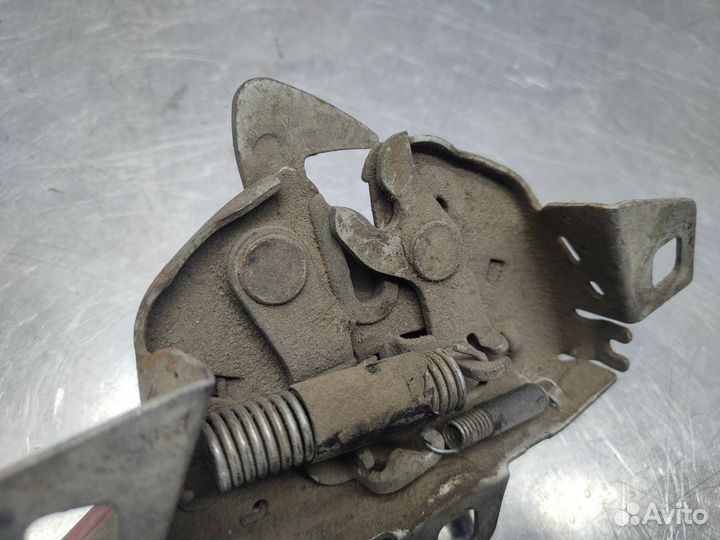 Замок капота Alfa Romeo 156 1999 г.в