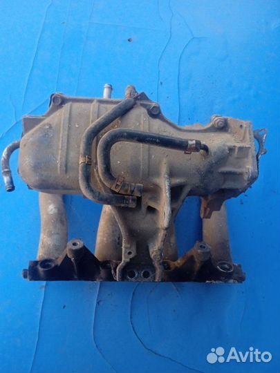 Коллектор впускной Nissan Альмера N16 седан 1.5