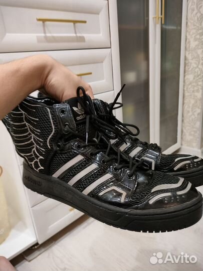 Adidas jeremy Scott wings 2.0