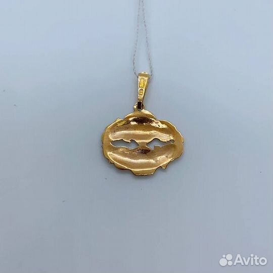 Золотая подвеска