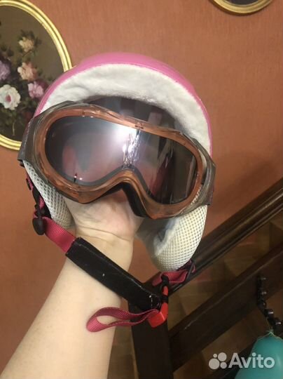 Горнолыжный шлем