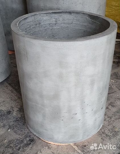 Кашпо из бетона