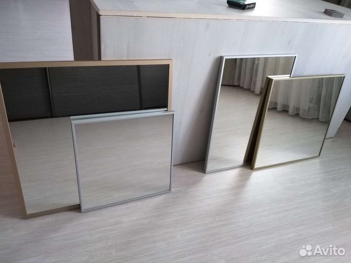 Зеркало в алюминиевом профиле