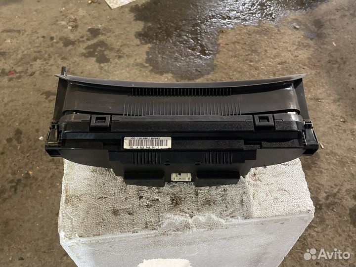 Панель приборов Mercedes w203 2000-2006