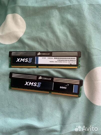 Оперативная память ddr3 corsair 4gb(осталась одна)