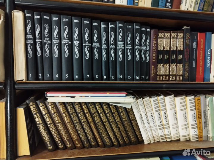 Продам книги