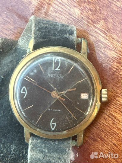 Часы Восток наручные позолота Ау 20 AU