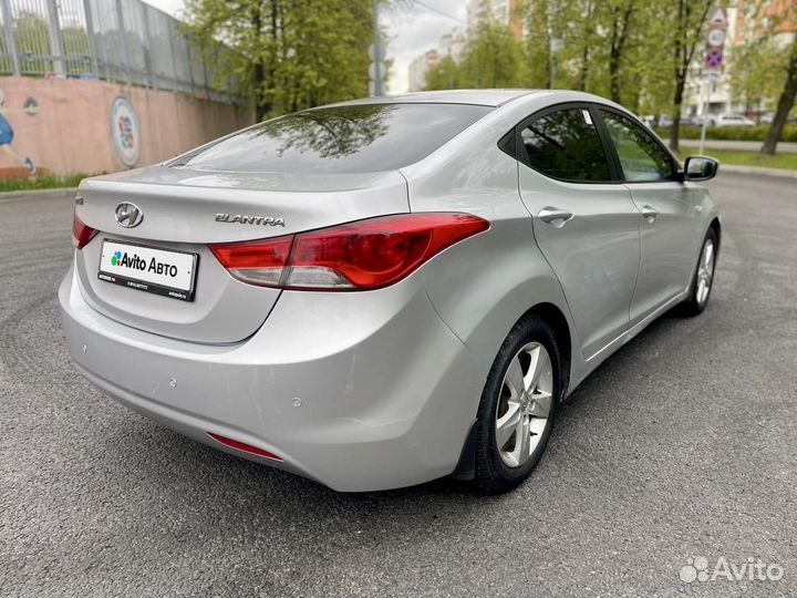 Hyundai Elantra 1.6 AT, 2012, 198 389 км