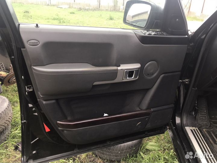 Дверные карты Land Rover Vogue 3