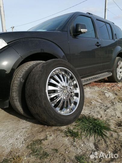 Литые диски TIS r20 хром Nissan Pathfinder/Navara