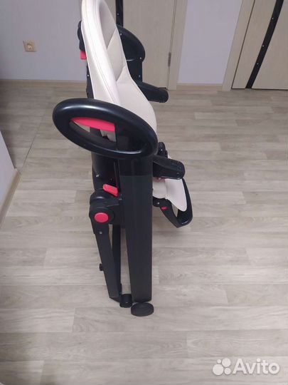 Детский стульчик для кормления