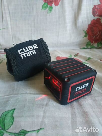 Лазерный уровень ADA Cube mini + штатив Bosch