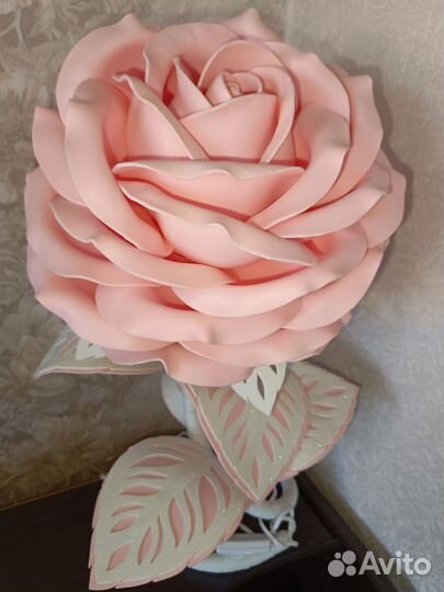 Светильник роза