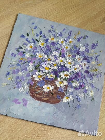 Картина маслом Букет колокольчиков и ромашек