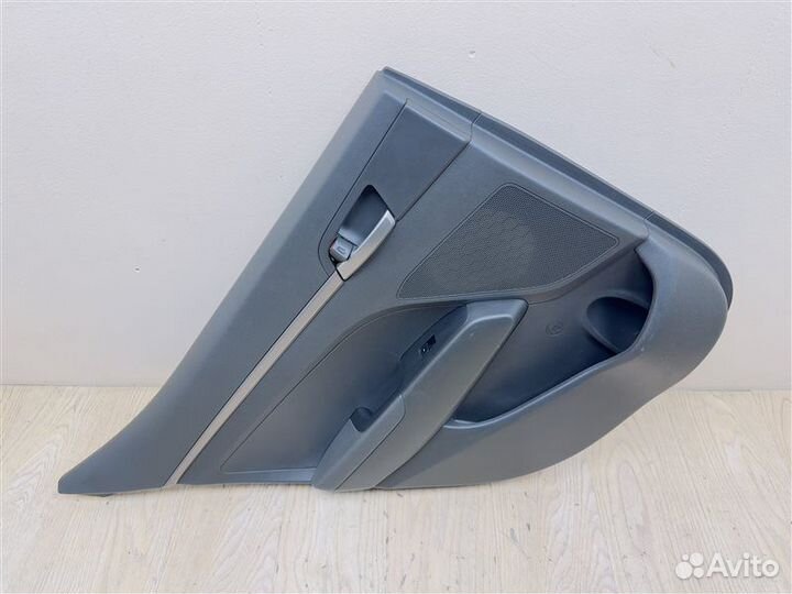 Обшивка двери задняя левая Hyundai Elantra 6