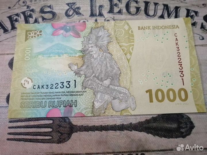 Банкнота Индонезия 1000 рупий