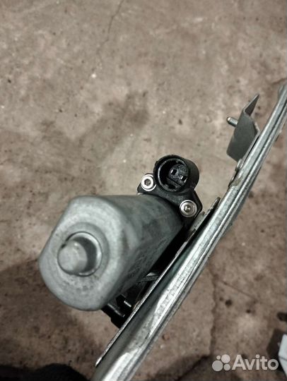 Стеклоподъёмники задние в сборе LADA Largus