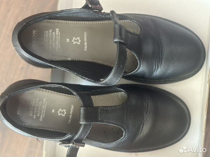 Женские ботинки