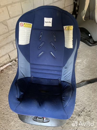 Продам Inglesina автокресла детские до 18кг