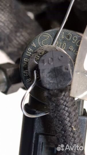 Форсунка топливная Mercedes C W203, 2001