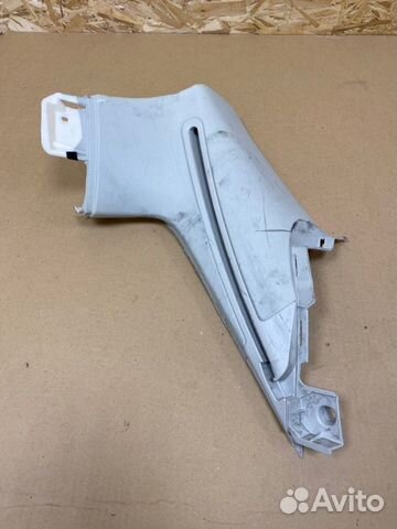 Обшивка стойки задняя левая Audi A4 B8 cala 2008