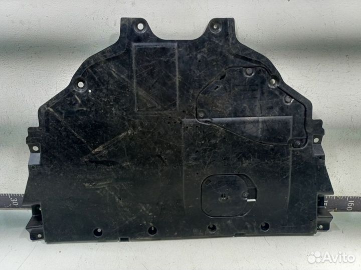 Защита двигателя Мазда