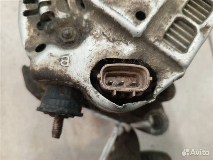 Генератор Toyota Land Cruiser