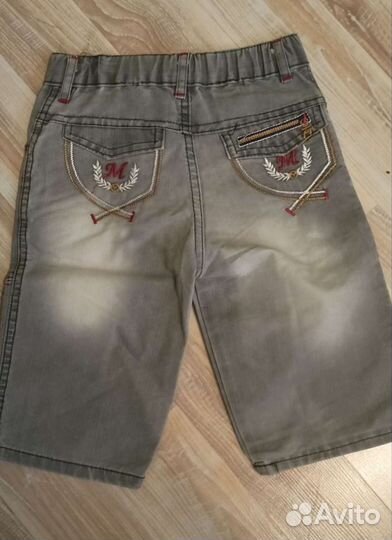 Джинсовые шорты