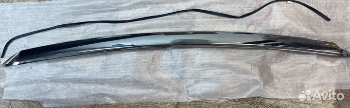 Молдинг Toyota Hilux 2015