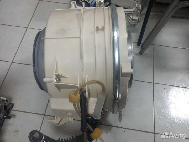 Бак стиральной машины Indesit