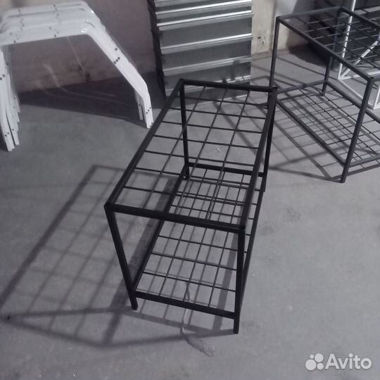 Стойка для хранения лыж